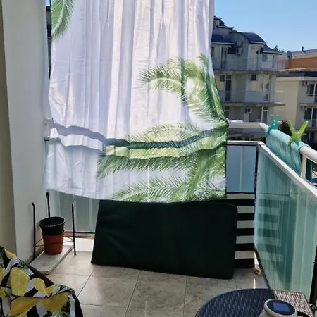 Aпартамент Южен Плаж Равда Apartament Rawda